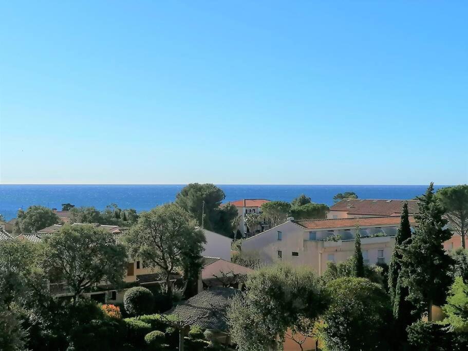 Appartement L'Evasion, Vue Mer, Plages A Pied Frejus Exterior photo